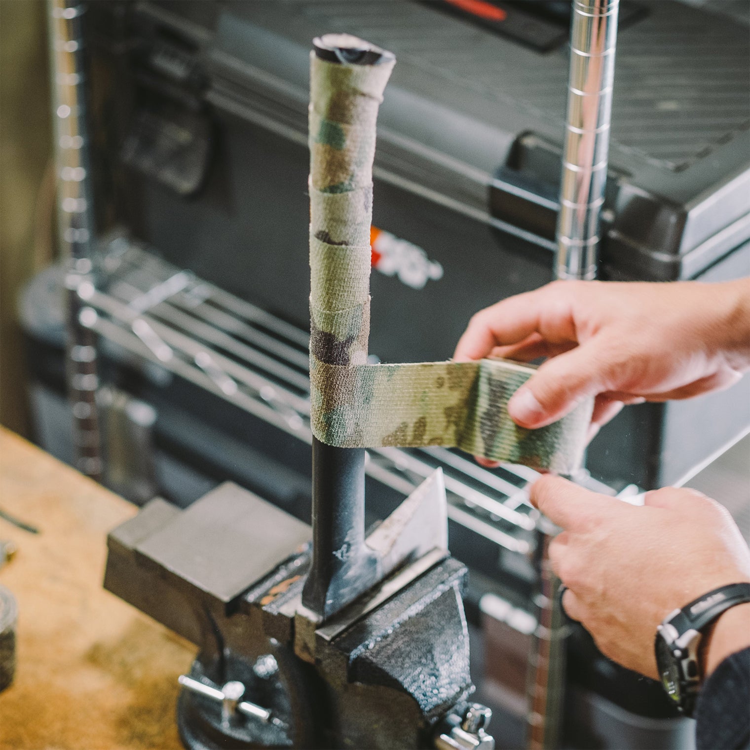 Gear Aid (McNett) Camo Form Reusable Heavy Duty Fabric Wrap - Platatac