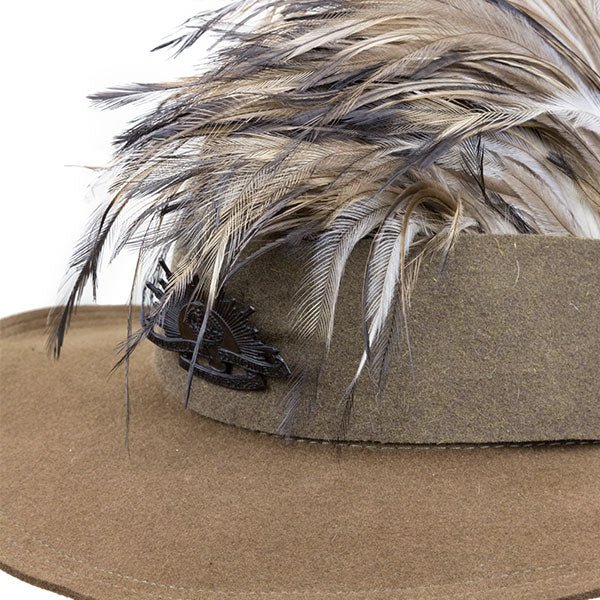 Platatac Kangaroo Hat Feathers (Emu Plumes) - Platatac