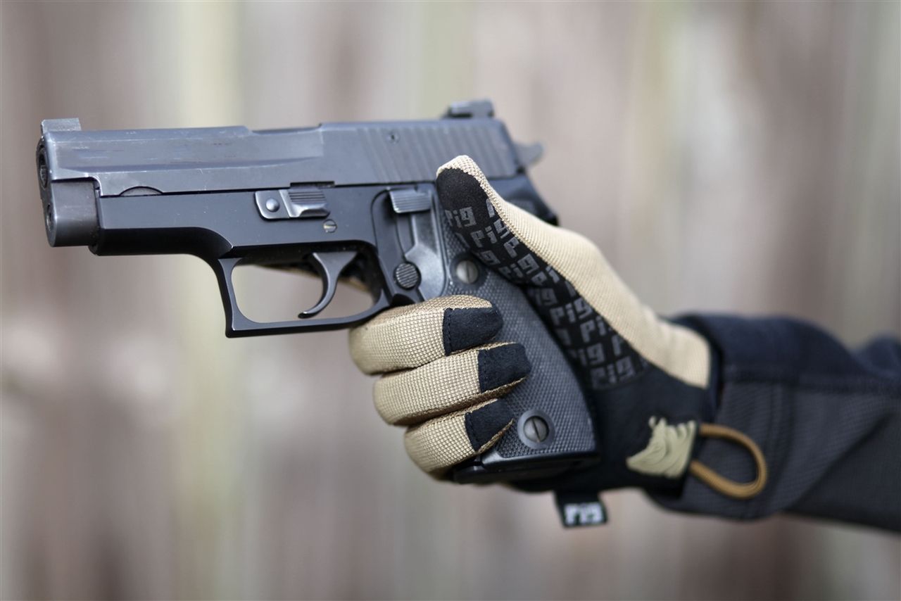 PIG Full Dexterity Tactical (FDT) Echo - Women's Utility Glove - Platatac