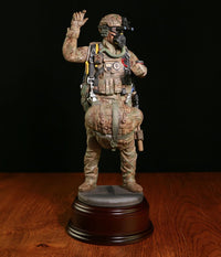 Ballantynes Special Forces HALO Military Freefall Parachutist 2023, Bronze Statue - Platatac